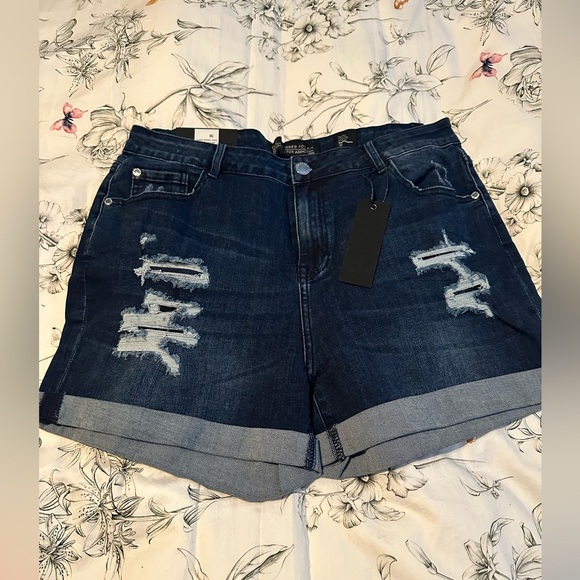 City Chic Dark Blue Distressed Jean Shorts - Picture 1 of 4
